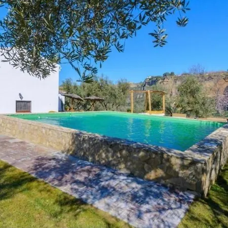 El Puente Holiday home